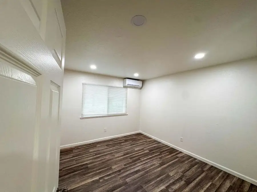 916 Dornajo Way, Sacramento, CA 95825 - #3