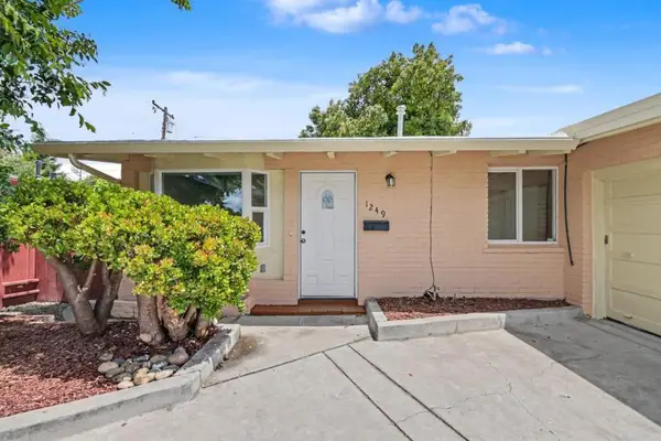 1249 Socorro Avenue, Sunnyvale, CA 94089