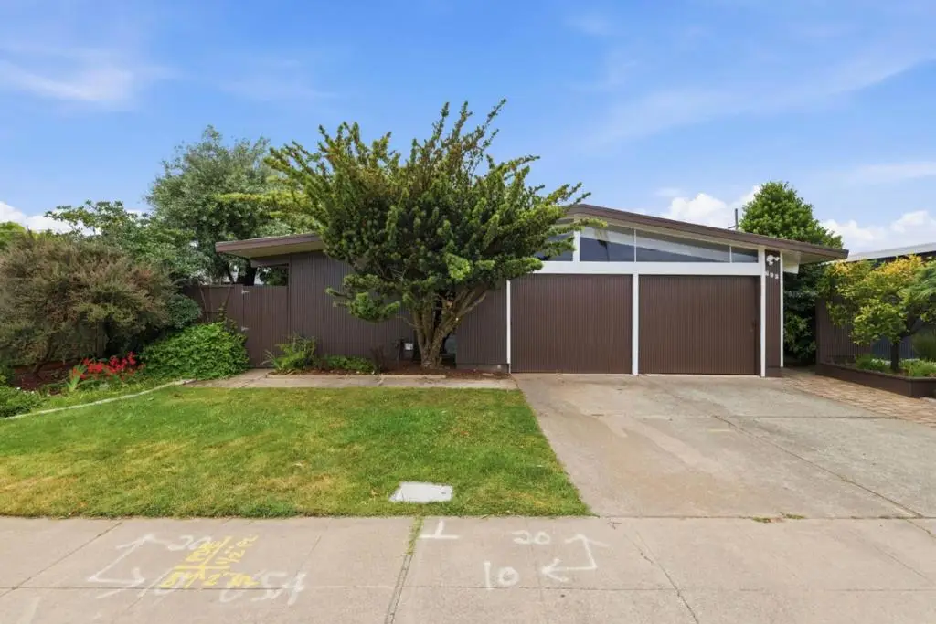 692 Edna Way, San Mateo, CA 94402 - #1