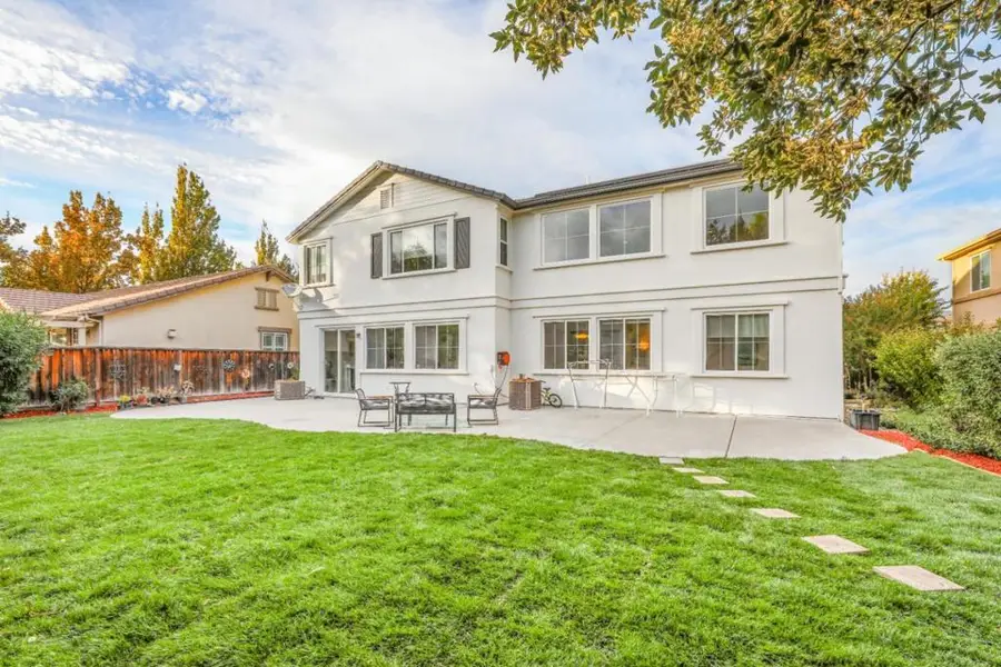 310 Ashlee Avenue, Tracy, CA 95391 - #2