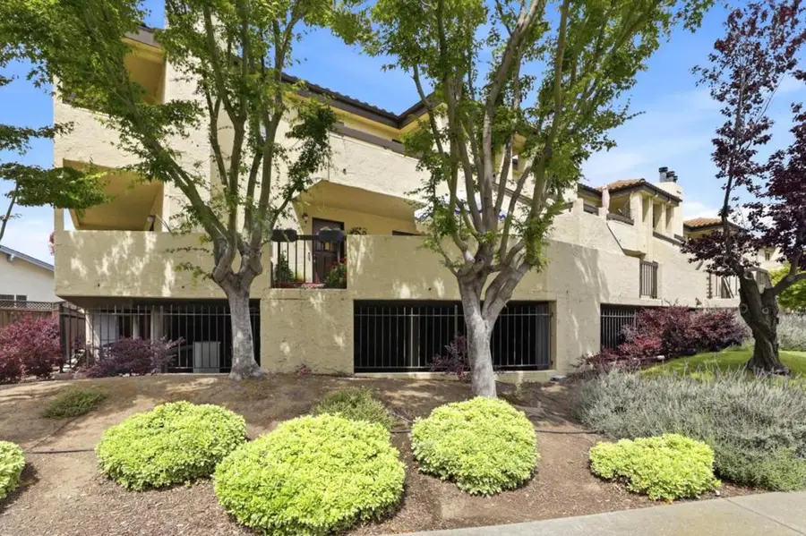 880 N Winchester Boulevard #206, Santa Clara, CA 95050 - #2