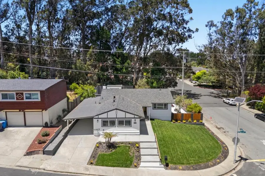 2600 Evergreen Drive, San Bruno, CA 94066 - #2