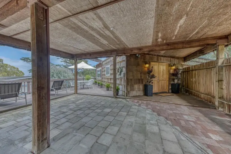 17 Via Castanada, Monterey, CA 93940 - #2