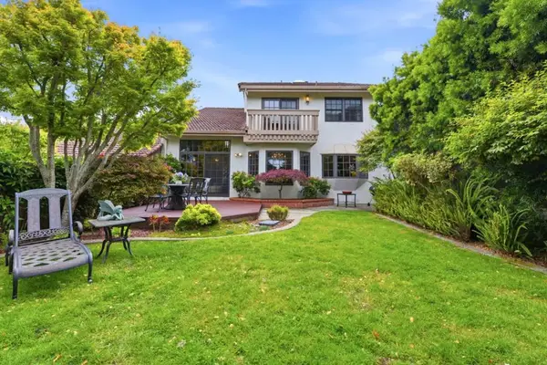 1632 Toyon Court, San Mateo, CA 94403