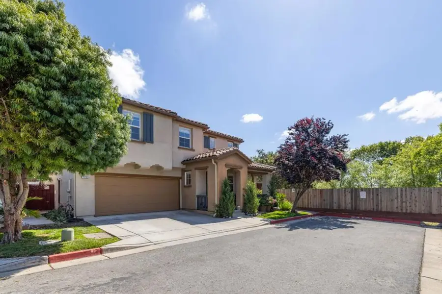 1229 San Gabriel Court, Watsonville, CA 95076 - #2