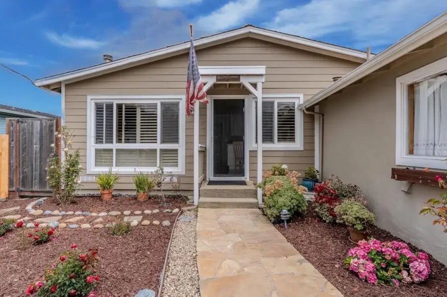 367 Seaside Drive, Pacifica, CA 94044 - #3