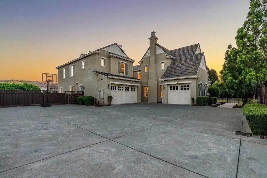 19011 Clayton Avenue, Morgan Hill, CA 95037 - #2