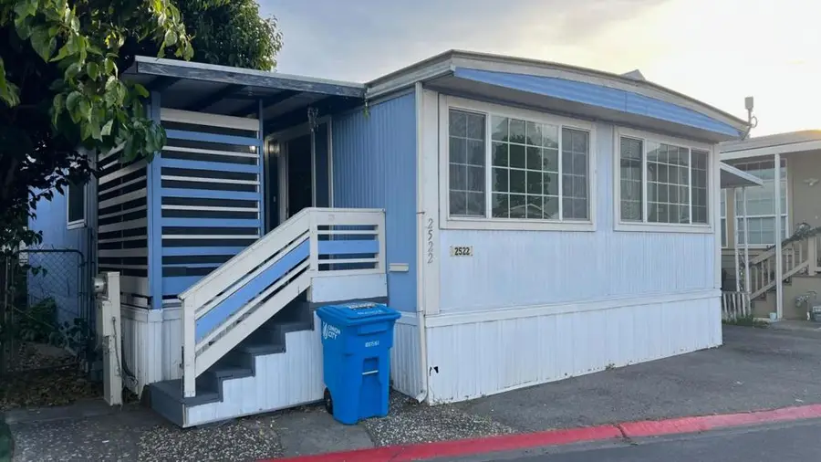 2522 Gramarcy Avenue, Union City, CA 94587 - #3