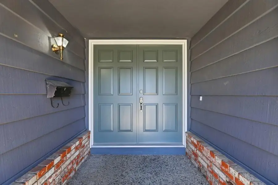 559561 Mozart Court, Sunnyvale, CA 94087 - #2