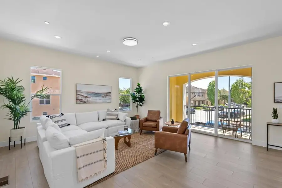 401 San Luis Avenue, Watsonville, CA 95076 - #3
