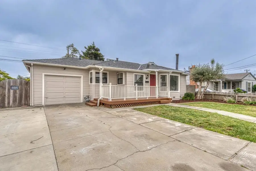 216 Toyon Avenue, Salinas, CA 93906 - #2