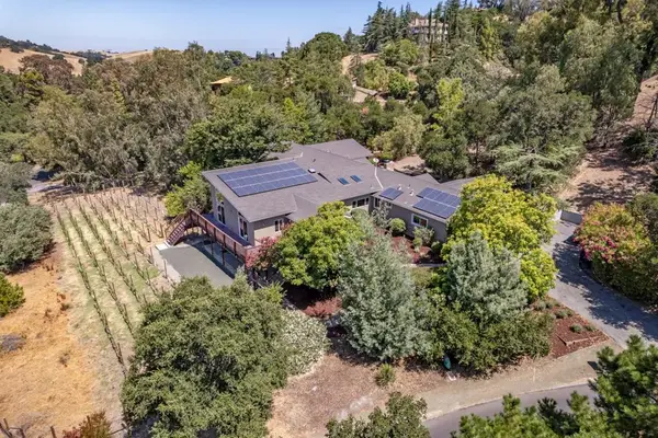 12882 Viscaino Road, Los Altos Hills, CA 94022