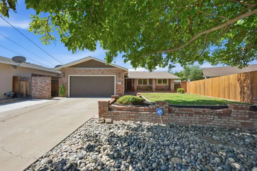 373 Edythe Street, Livermore, CA 94550 - #2