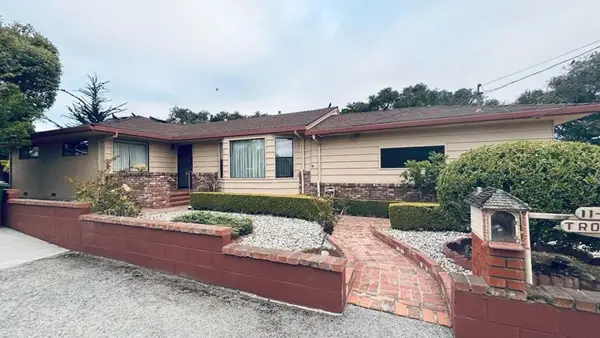 11 Ivy Street, Monterey, CA 93940