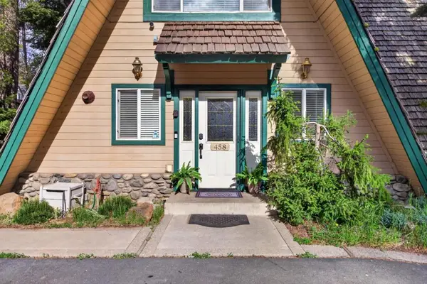 458 Peninsula Drive, Lake Almanor, CA 96137
