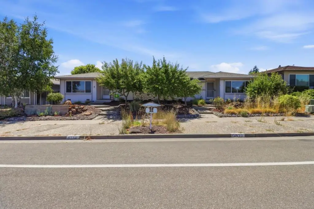 65686570 Crown Boulevard, San Jose, CA 95120 - #1