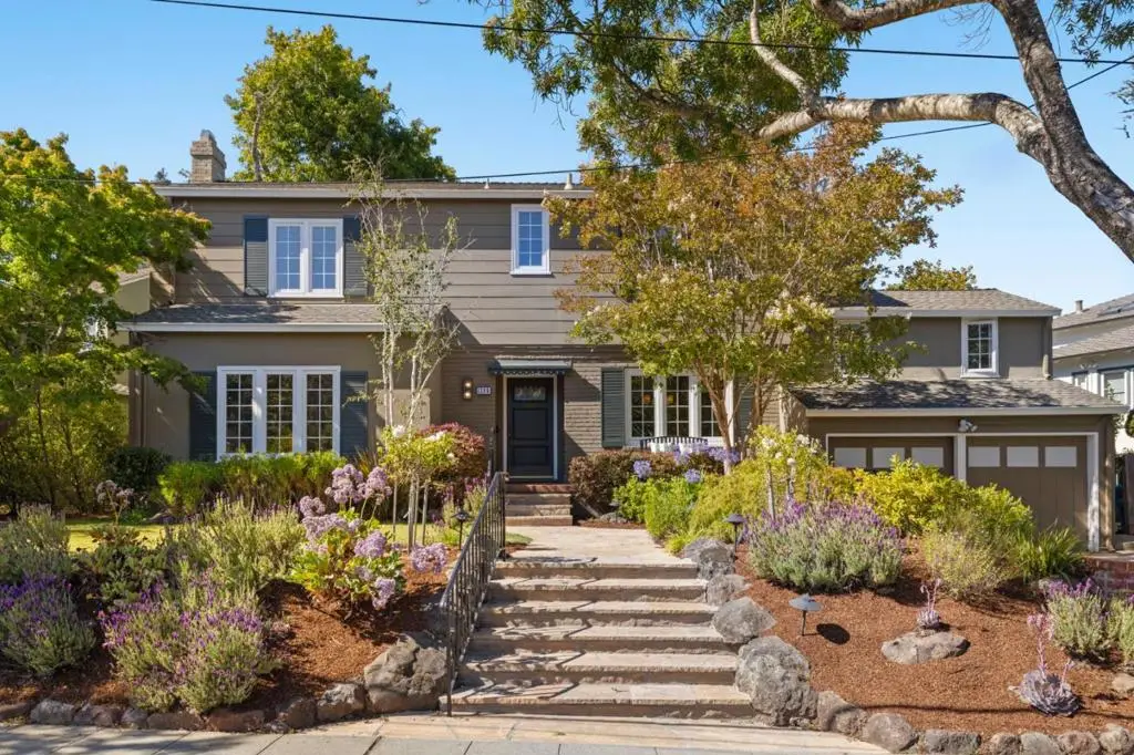 1386 Hillside Circle, Burlingame, CA 94010 - #1