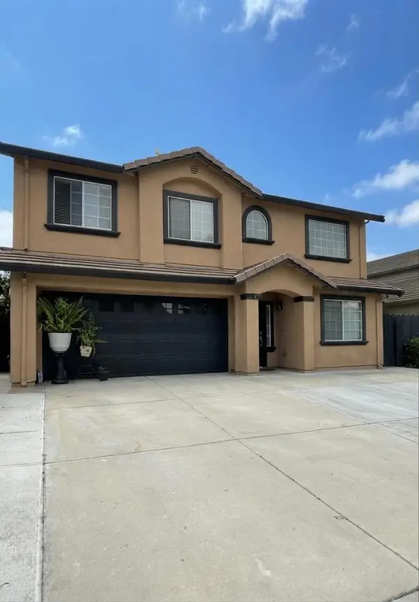 1116 Eagle Drive, Salinas, CA 93905