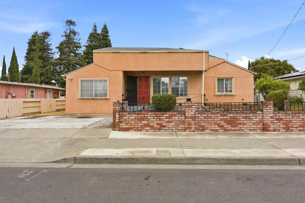 22444 Fuller Avenue, Hayward, CA 94541 - #1
