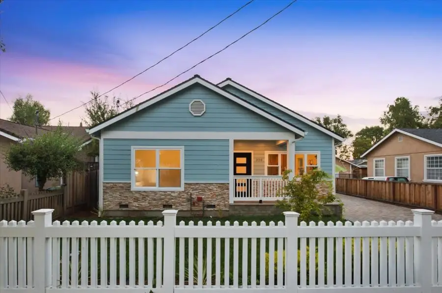 320 Center Street, Redwood City, CA 94061 - #2