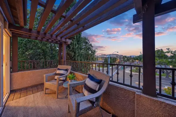 801 S Winchester Boulevard #1304, San Jose, CA 95128