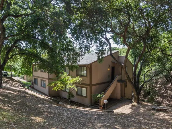 17 Clay Court, Novato, CA 94949