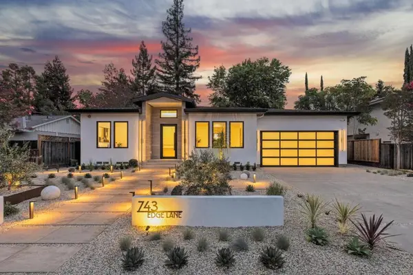 743 Edge Lane, Los Altos, CA 94024