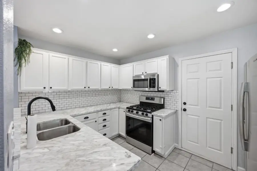 1576 Hermocilla Way, San Jose, CA 95116 - #3