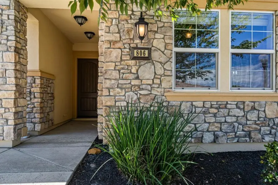 806 Fairywren Court, Lincoln, CA 95648 - #2