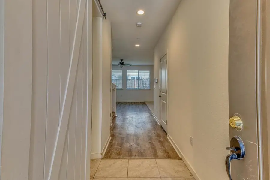 271 Lamplighter Lane, Hollister, CA 95023 - #2