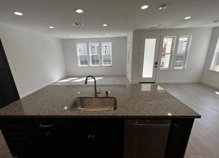 2797 Telegraph Boulevard, Marina, CA 93933 - #3