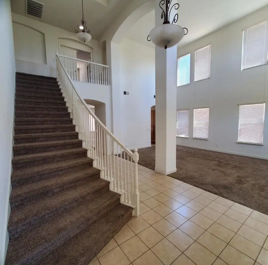 833 Branding Iron Street, Oakdale, CA 95361 - #2