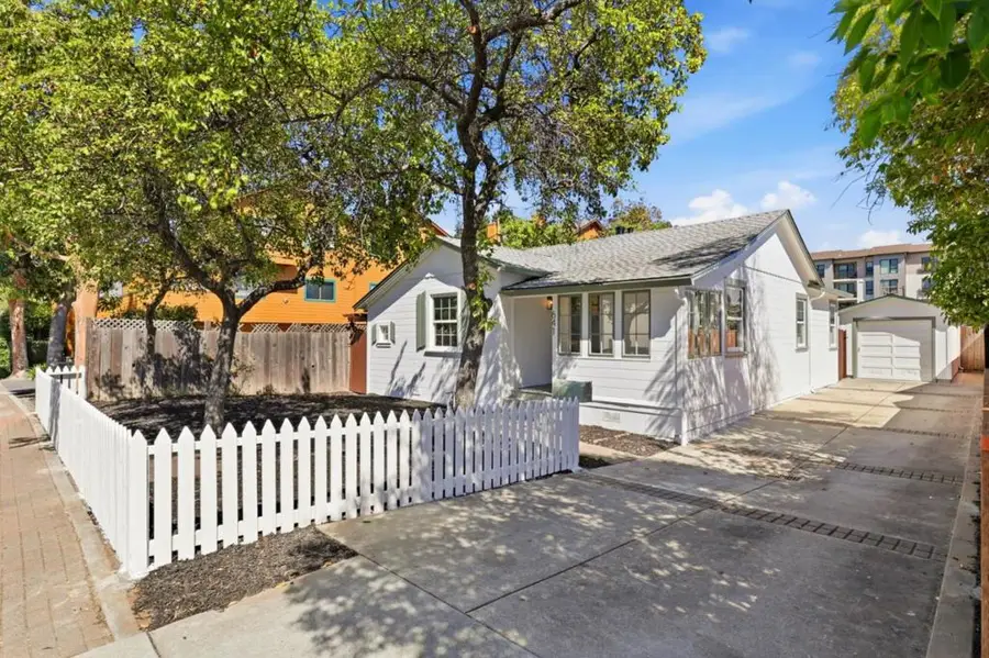 641 Waltermire Street, Belmont, CA 94002 - #3