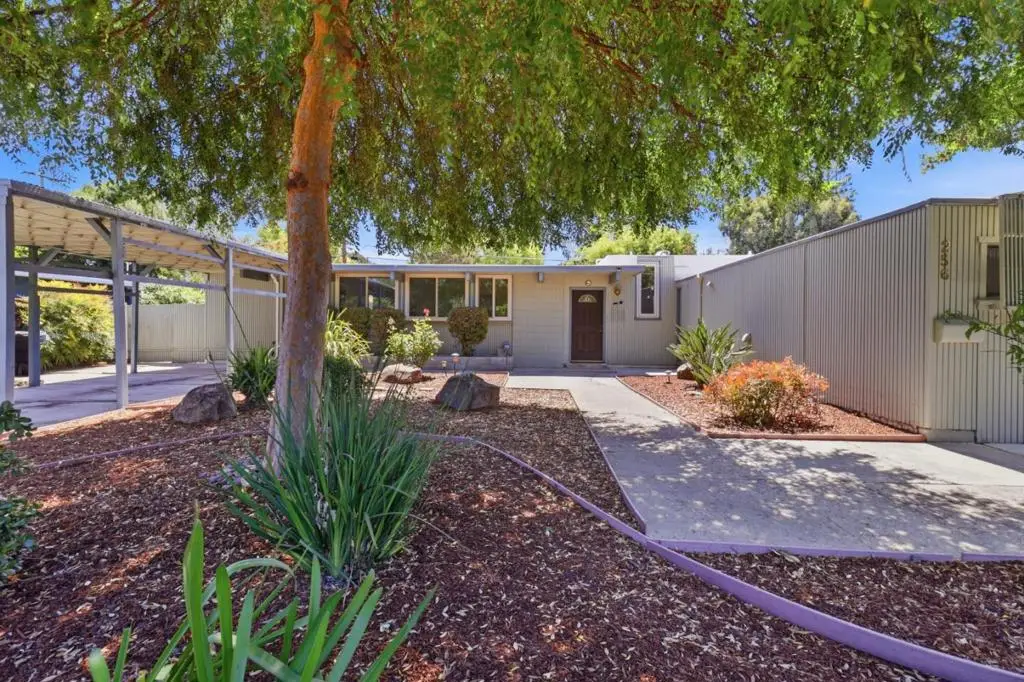 256 E Charleston Road, Palo Alto, CA 94306 - #1
