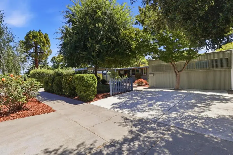 256 E Charleston Road, Palo Alto, CA 94306 - #2
