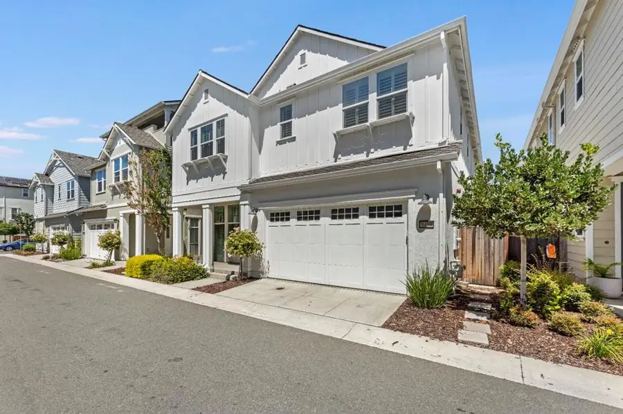 8459 Peninsula Way, Newark, CA 94560 - #2
