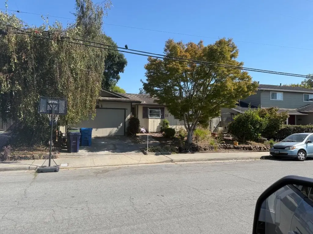 833 Sir Francis Avenue, Capitola, CA 95010 - #1
