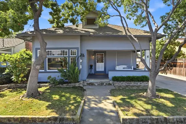 212 E Rincon Avenue, Campbell, CA 95008