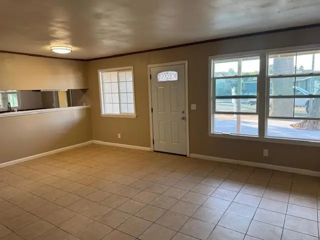 45120 Crown Avenue, King City, CA 93930 - #3