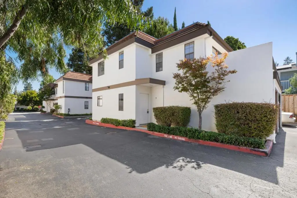 101 E Middlefield Road #5, Mountain View, CA 94043 - #1
