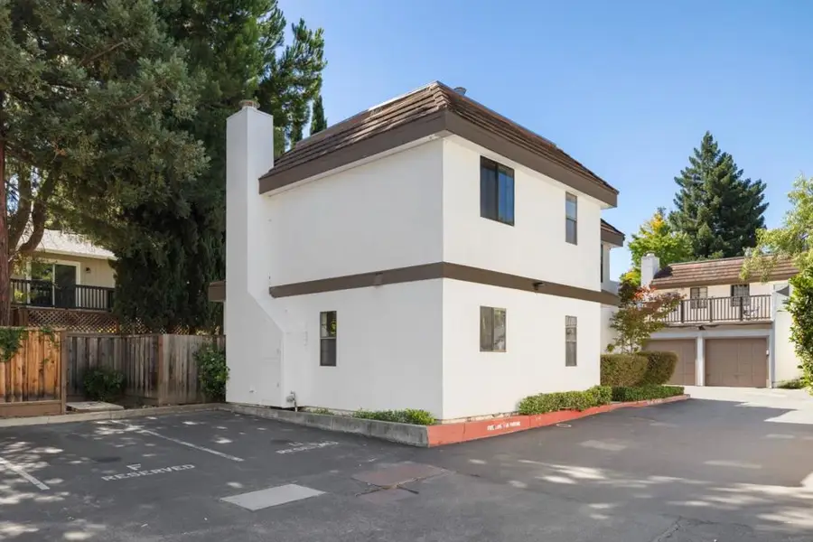 101 E Middlefield Road #5, Mountain View, CA 94043 - #2