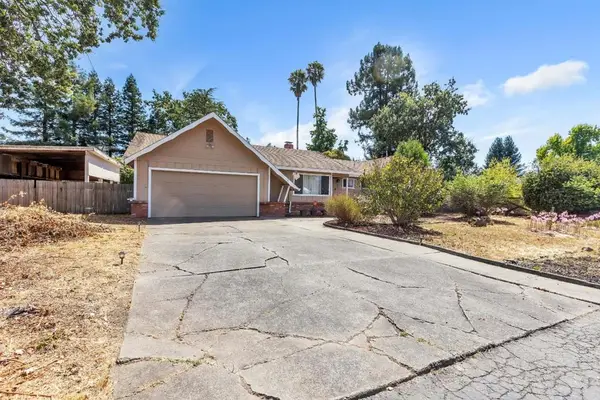 533 Hart Lane, Sebastopol, CA 95472
