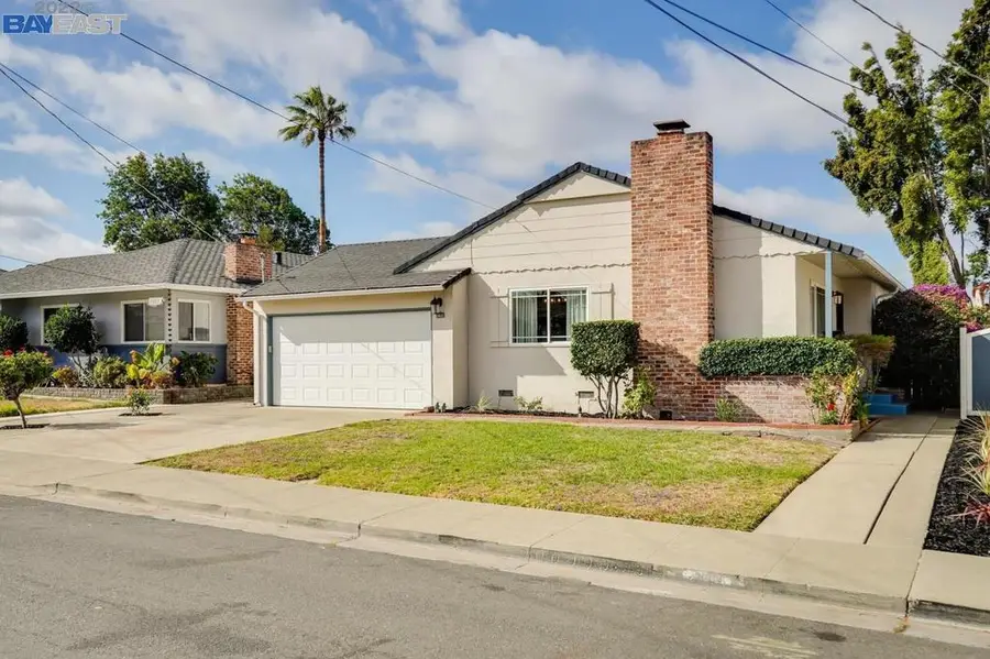 21905 Betlen Way, Castro Valley, CA 94546 - #2