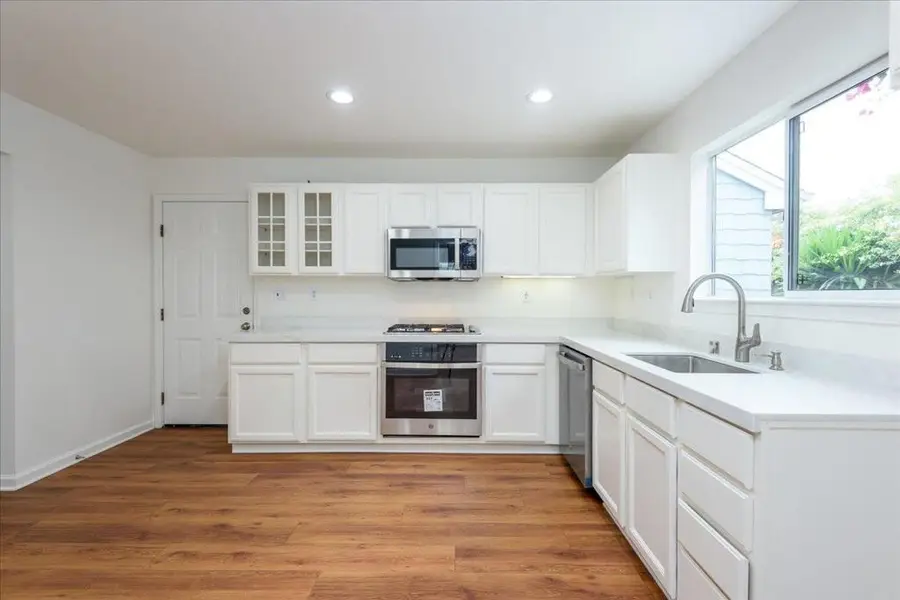 3 Bay, San Mateo, CA 94401 - #3