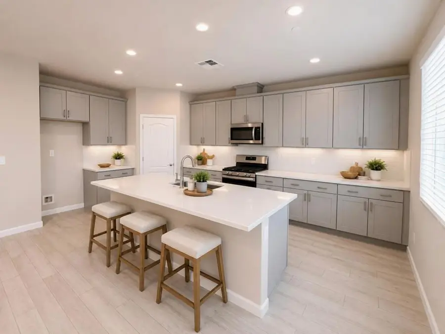 2041 Rosewood Drive, Hollister, CA 95023 - #2
