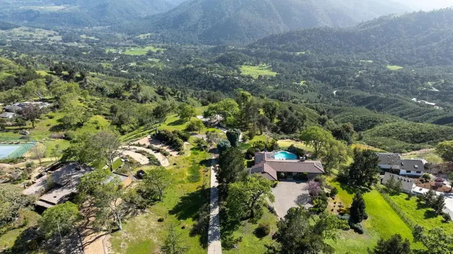 34994 Sky Ranch Road, Carmel Valley, CA 93924 - #2