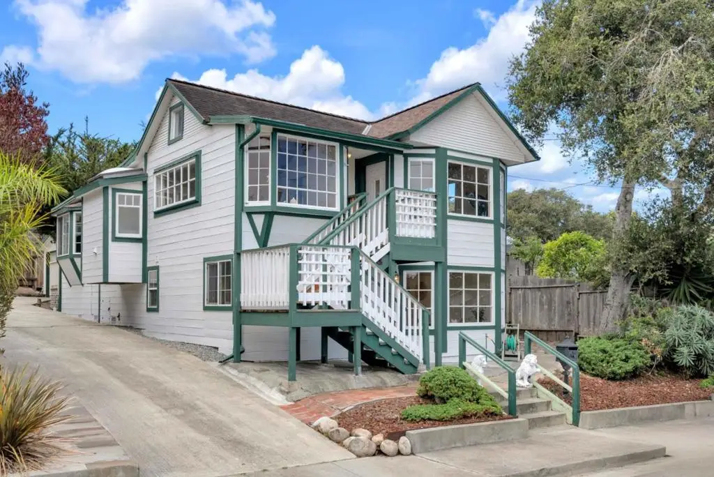 819 Newton Street, Monterey, CA 93940 - #1