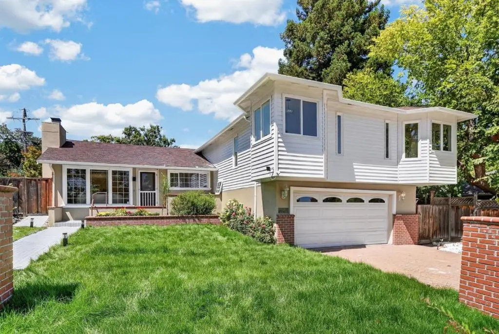 3050 Hastings Avenue, Redwood City, CA 94061 - #1