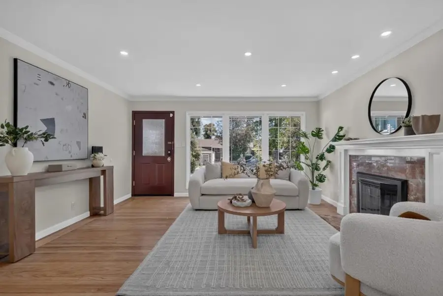 3050 Hastings Avenue, Redwood City, CA 94061 - #2