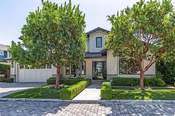 11 Rossi Lane, Redwood City, CA 94061